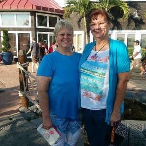 Meet your Posher, Julia